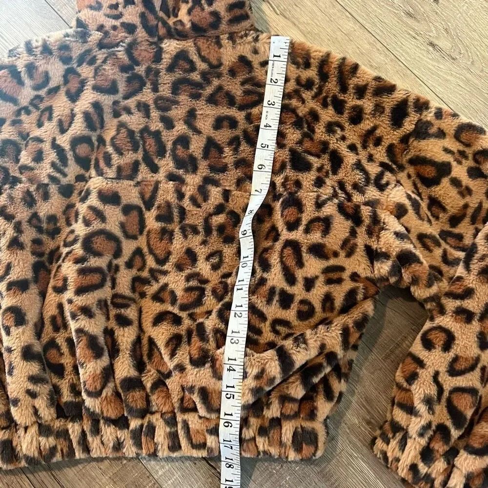 IJOAH Leopard
Hoodie Faux crop size s - Picture 4 of 7